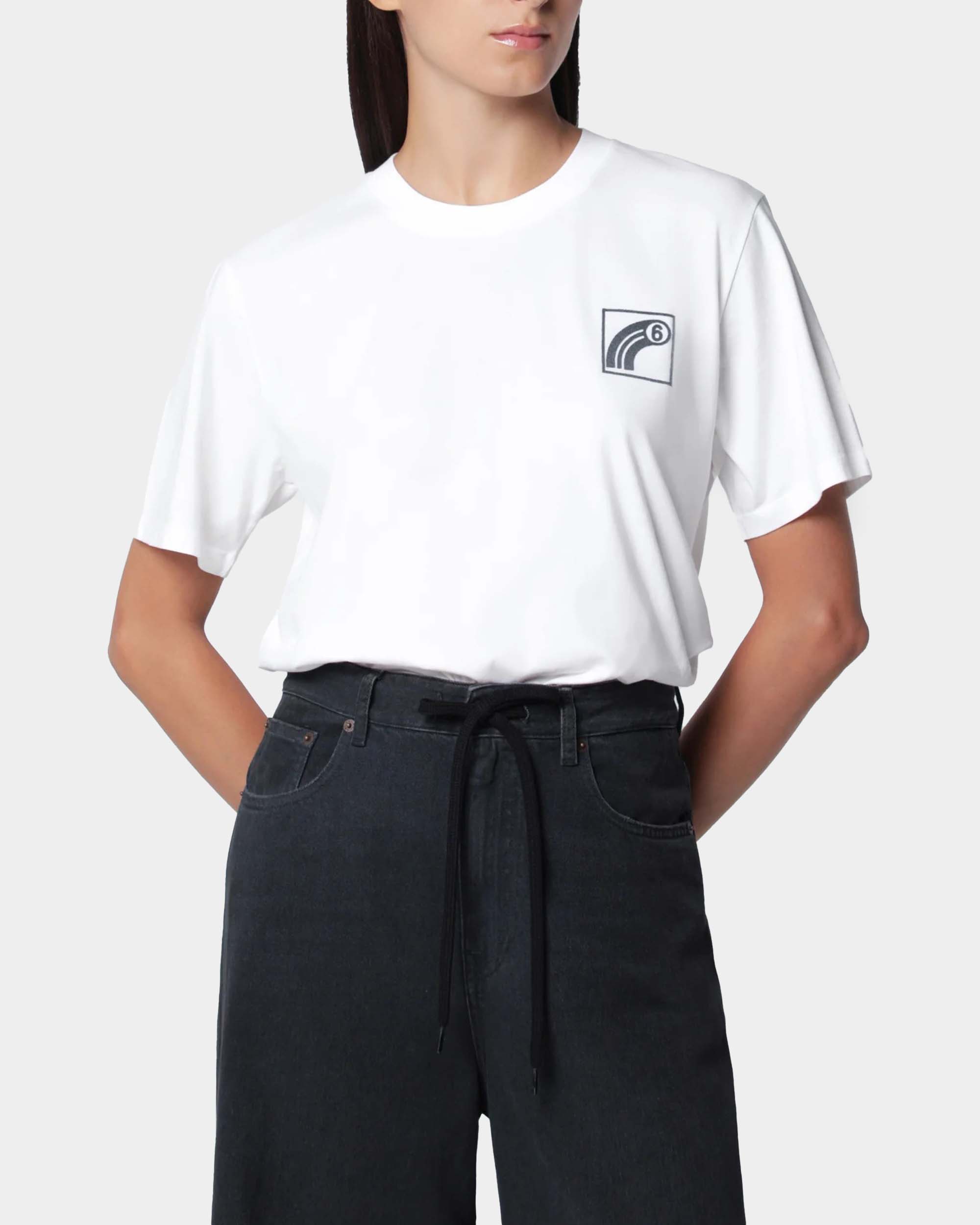 後背LOGO短T-Shirt