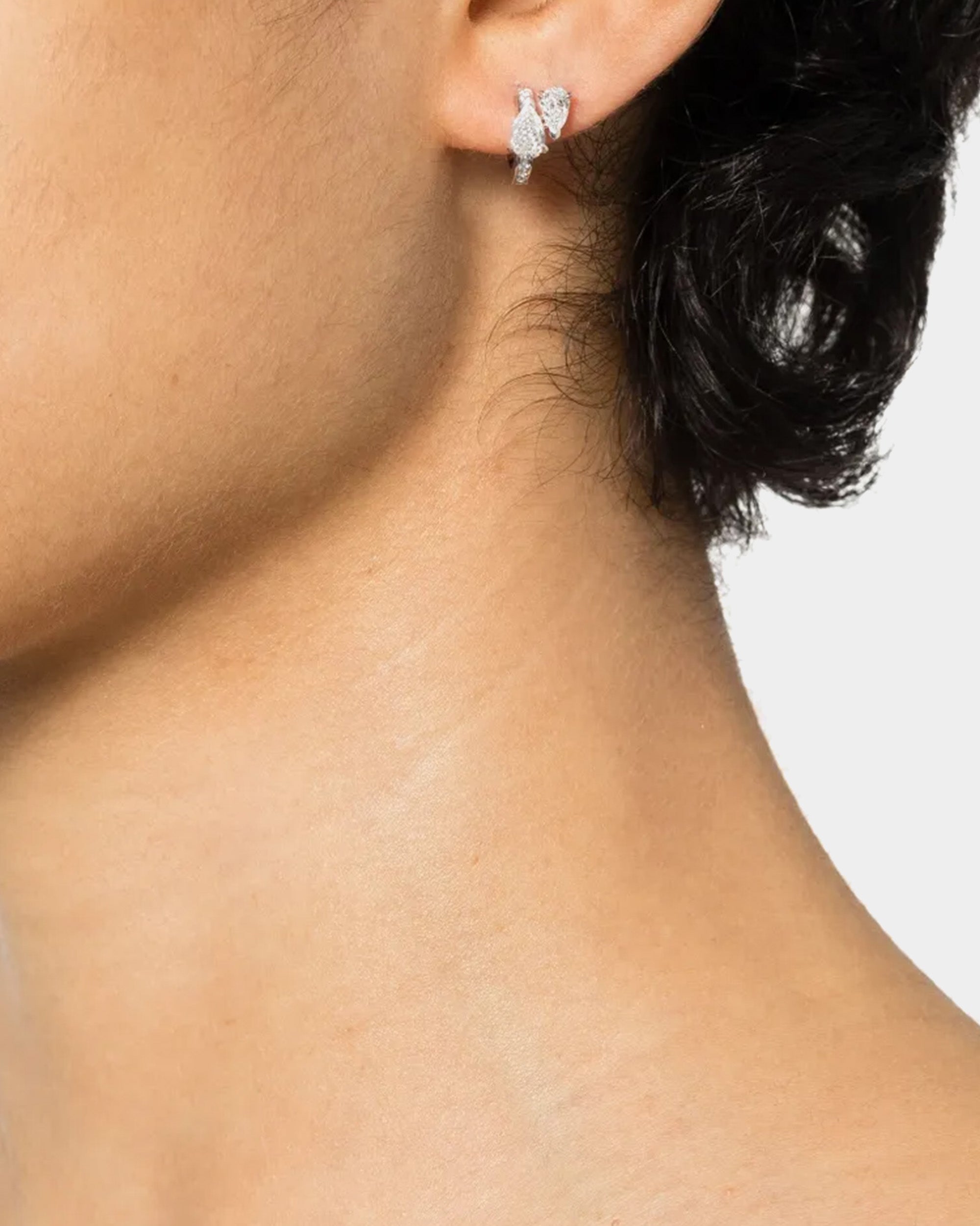 Serti sur Vide 18K 白金雙梨形鑽 - 右耳環