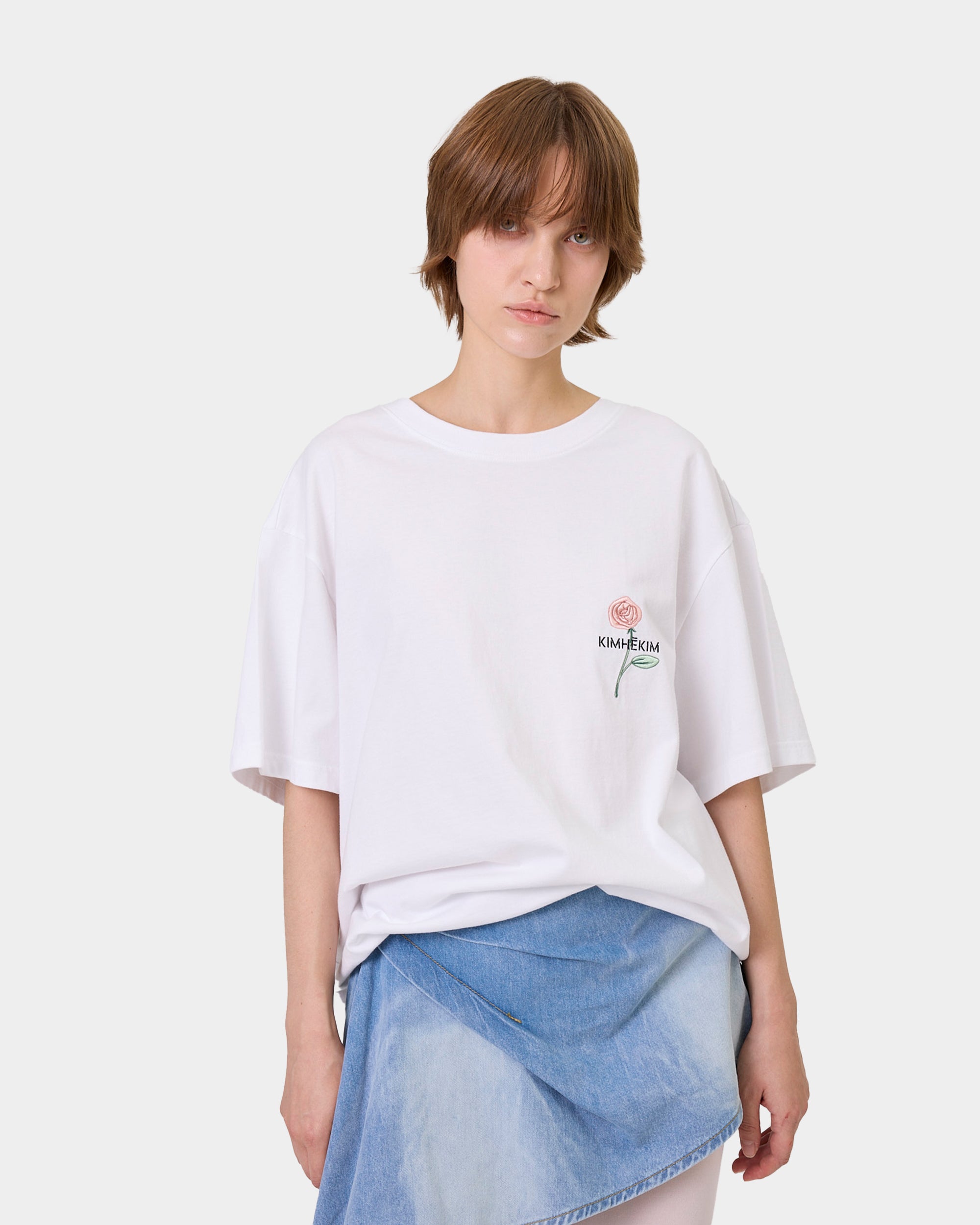 玫瑰刺繡長版 T-shirt
