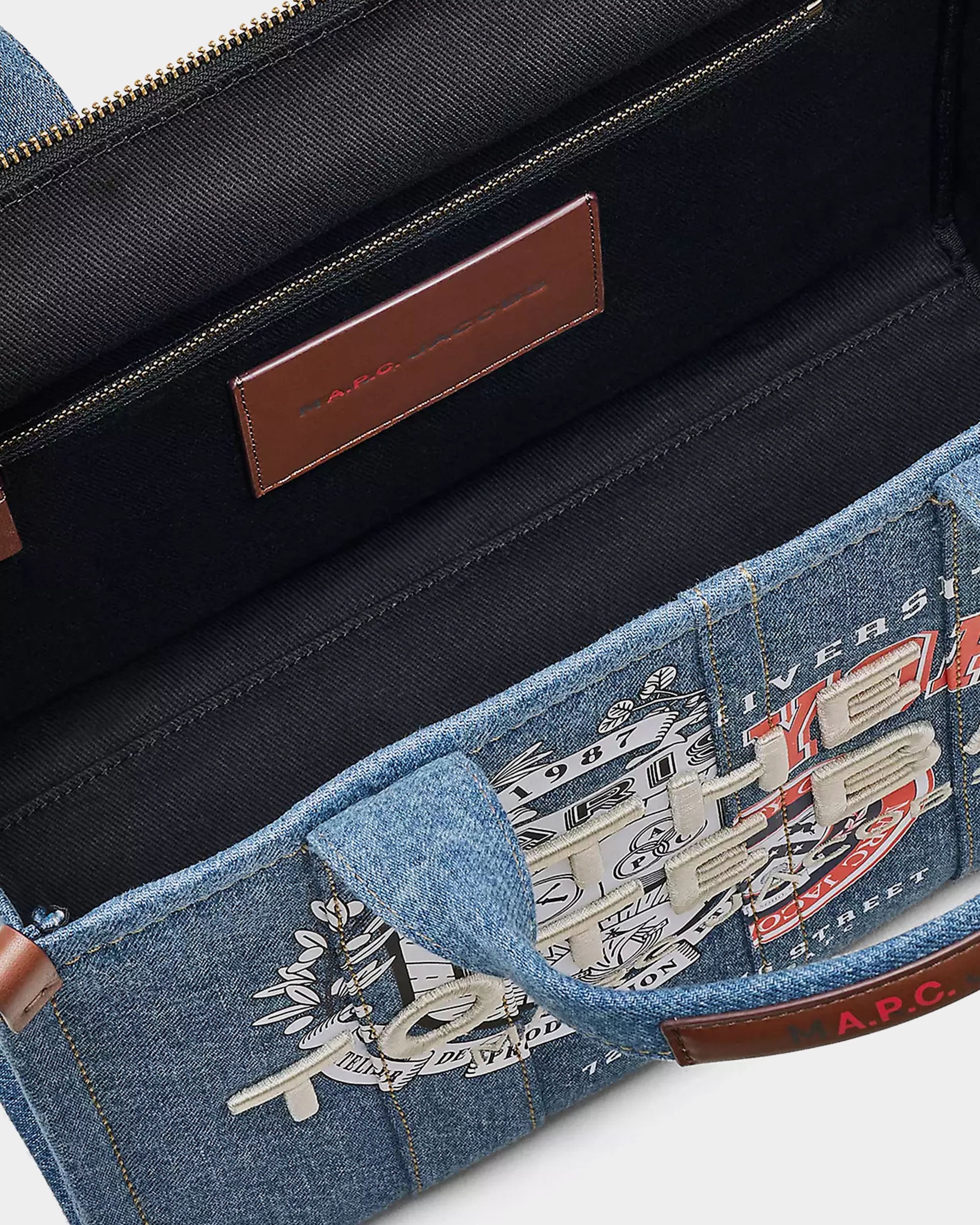 A.P.C. x MARC JACOBS 聯名限量 牛仔中型托特包