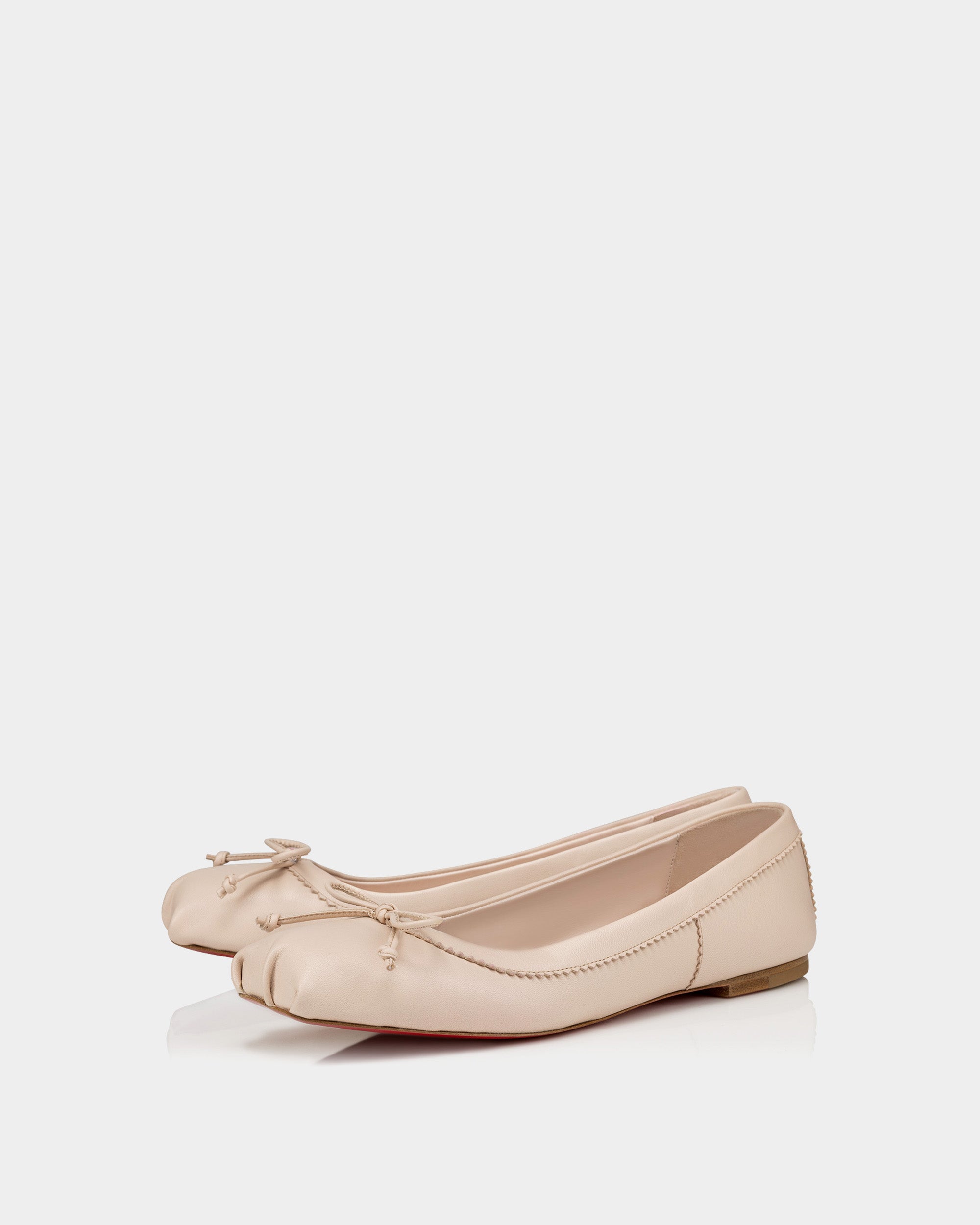 CHRISTIAN LOUBOUTIN 米色芭蕾平底鞋