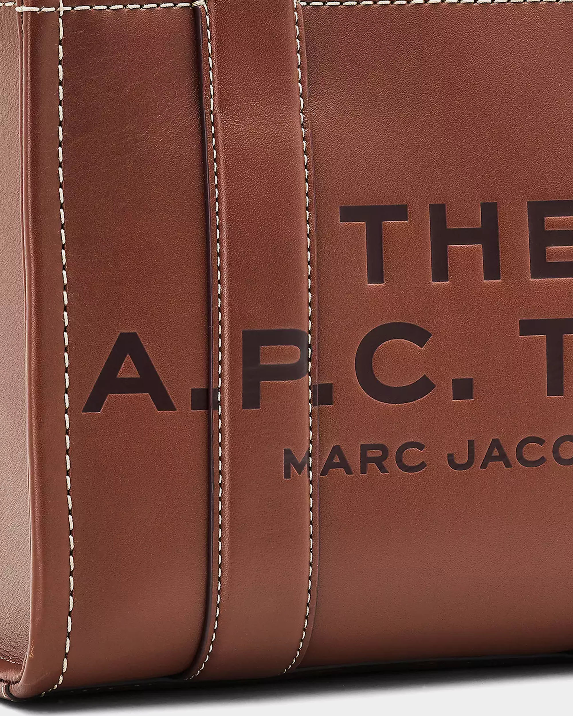 A.P.C. X MARC JACOBS 聯名限量 棕色皮革托特包