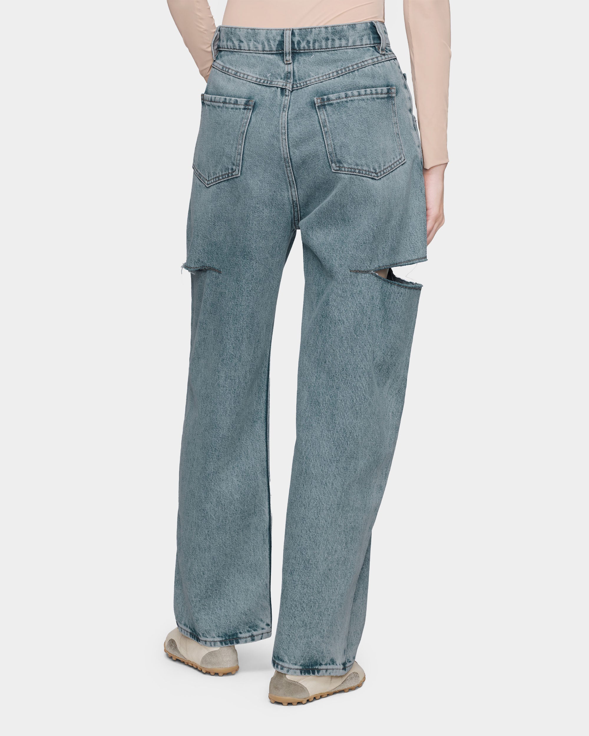 MAISON MARGIELA 破壞剪裁牛仔褲