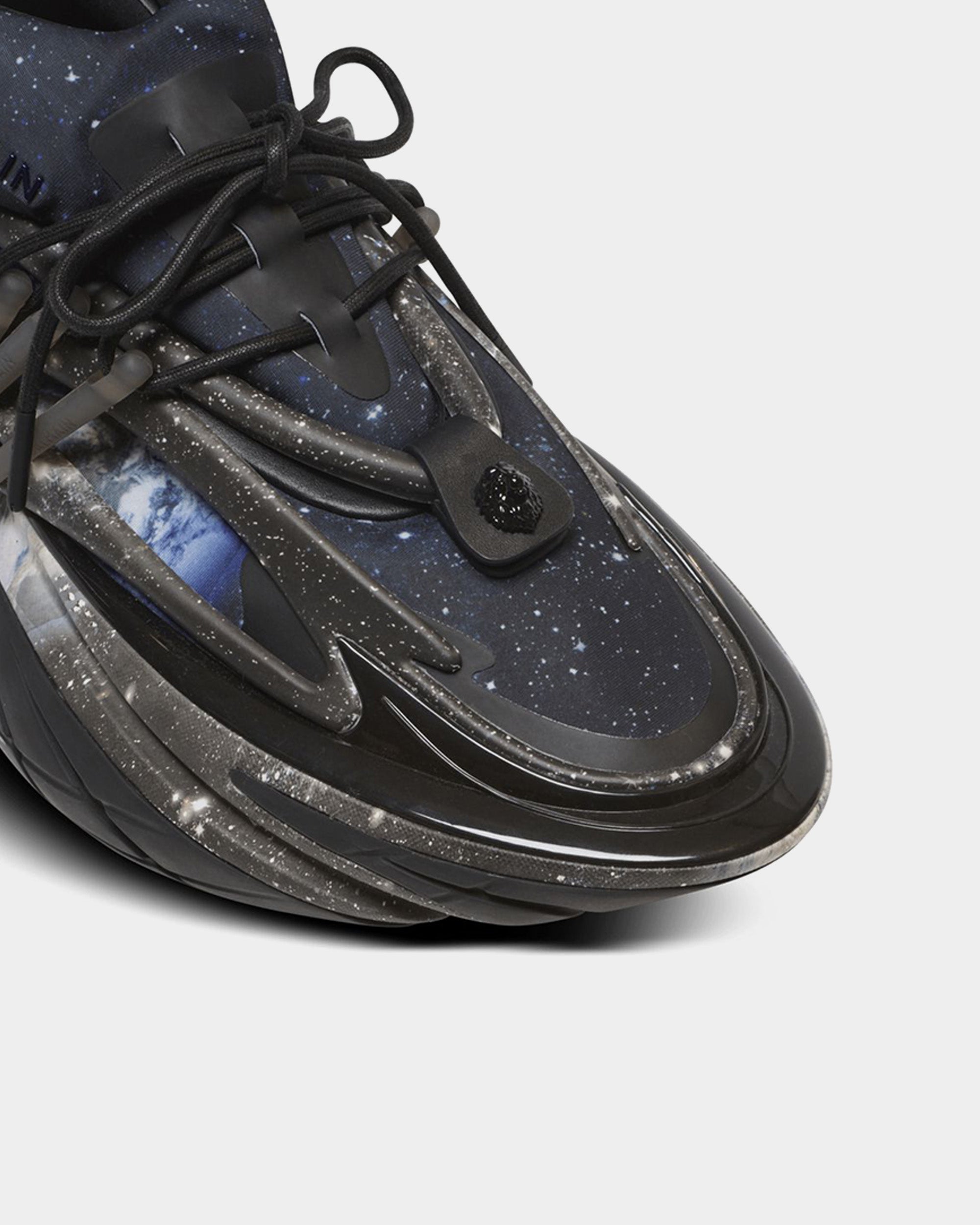 BALMAIN Earth and Stars 限量配色運動鞋