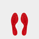 CHRISTIAN LOUBOUTIN 白色鉚釘小牛皮鞋