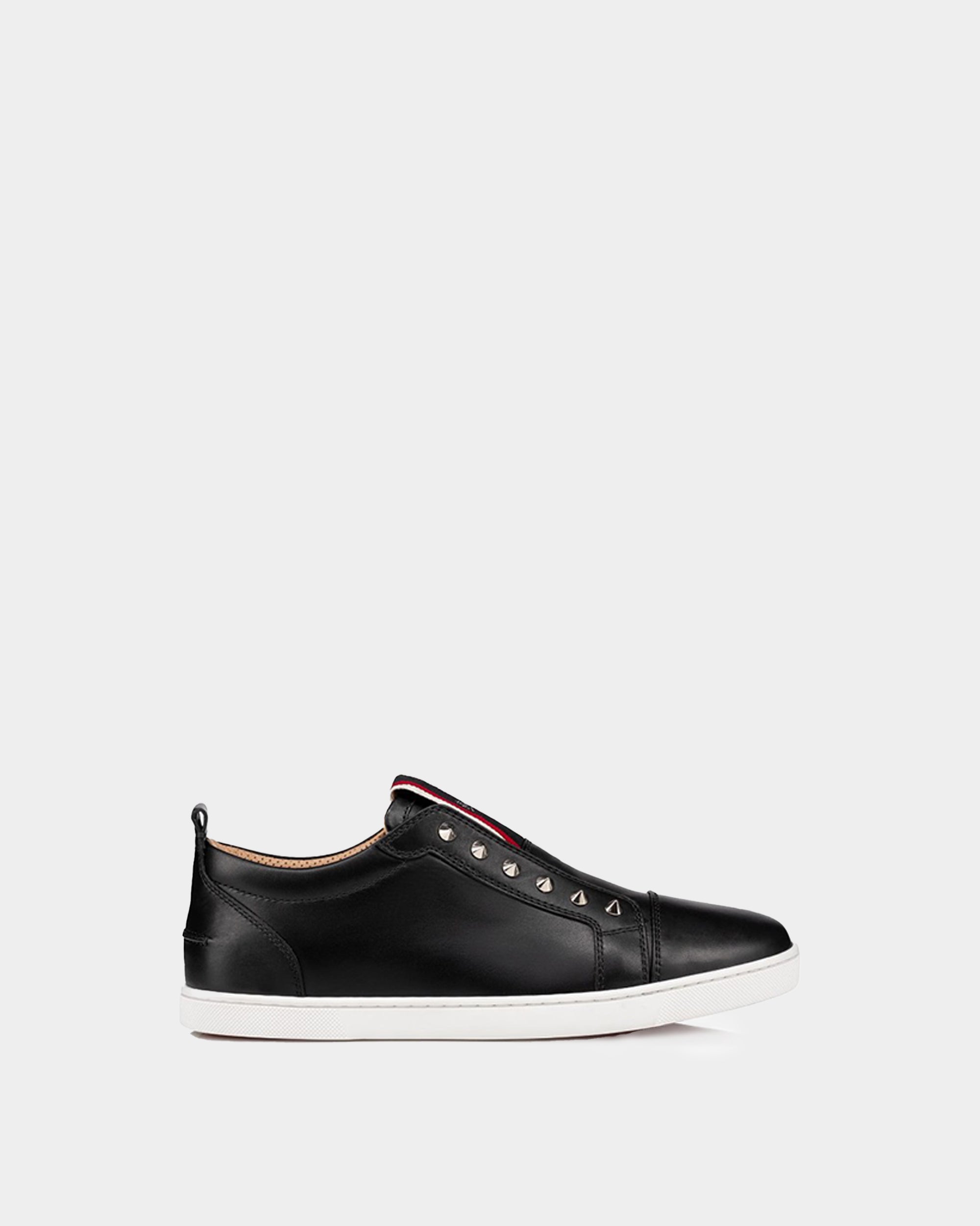 CHRISTIAN LOUBOUTIN 黑色鉚釘點綴小牛皮鞋