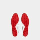 CHRISTIAN LOUBOUTIN 黑色鉚釘點綴小牛皮鞋