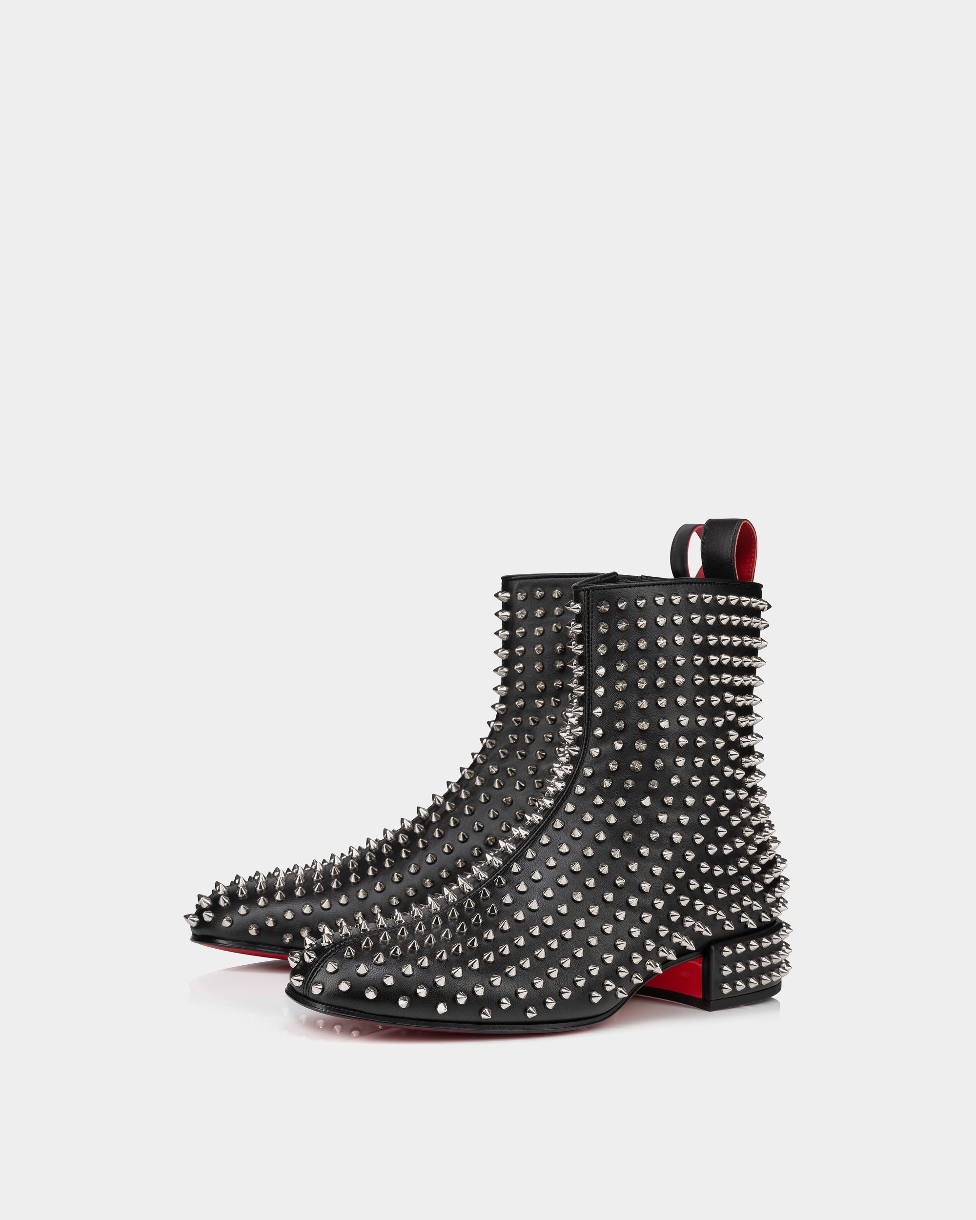 CHRISTIAN LOUBOUTIN 經典鉚釘短靴
