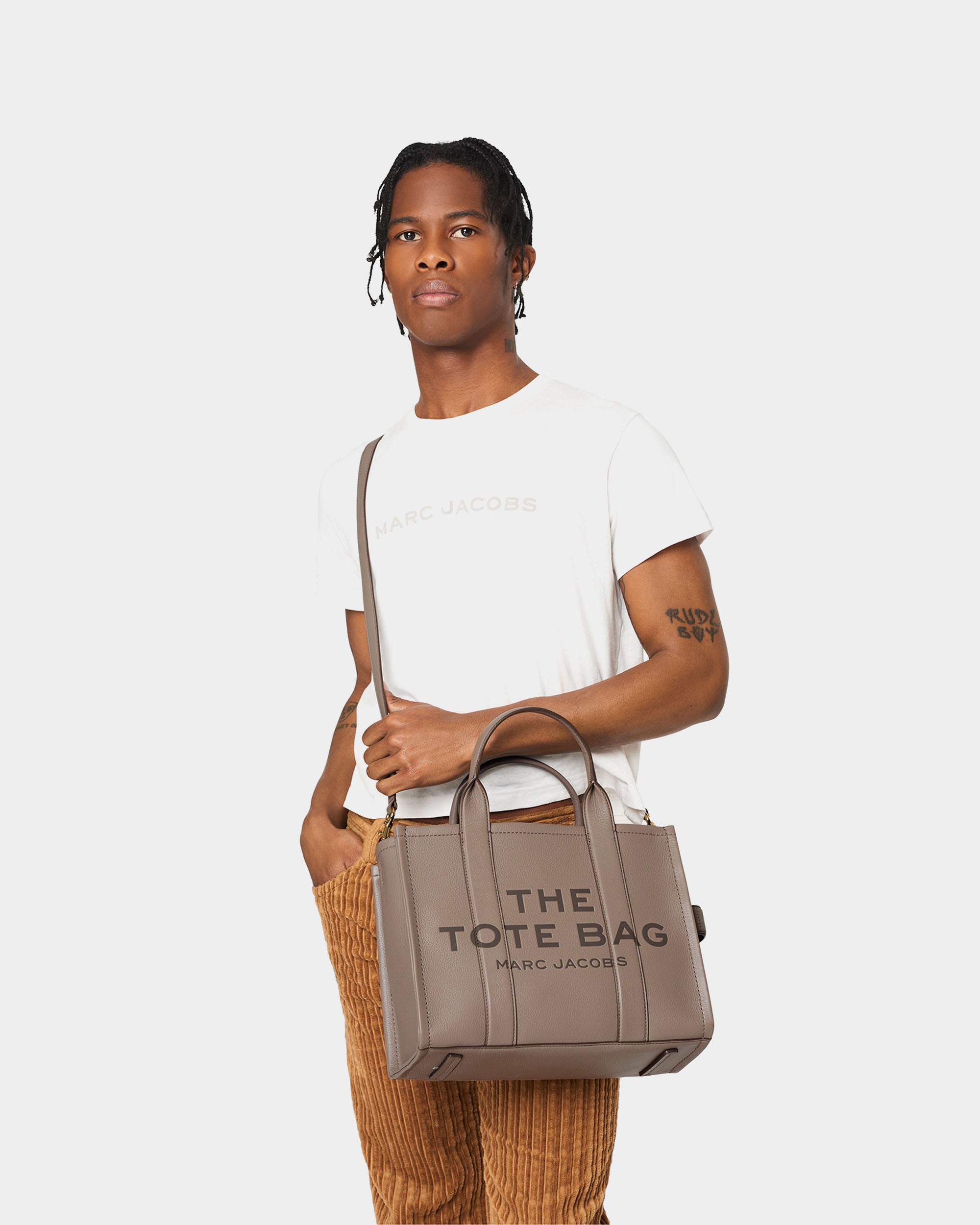 MARC JACOBS THE™ 系列中型經典皮革托特包 - 7 款顏色