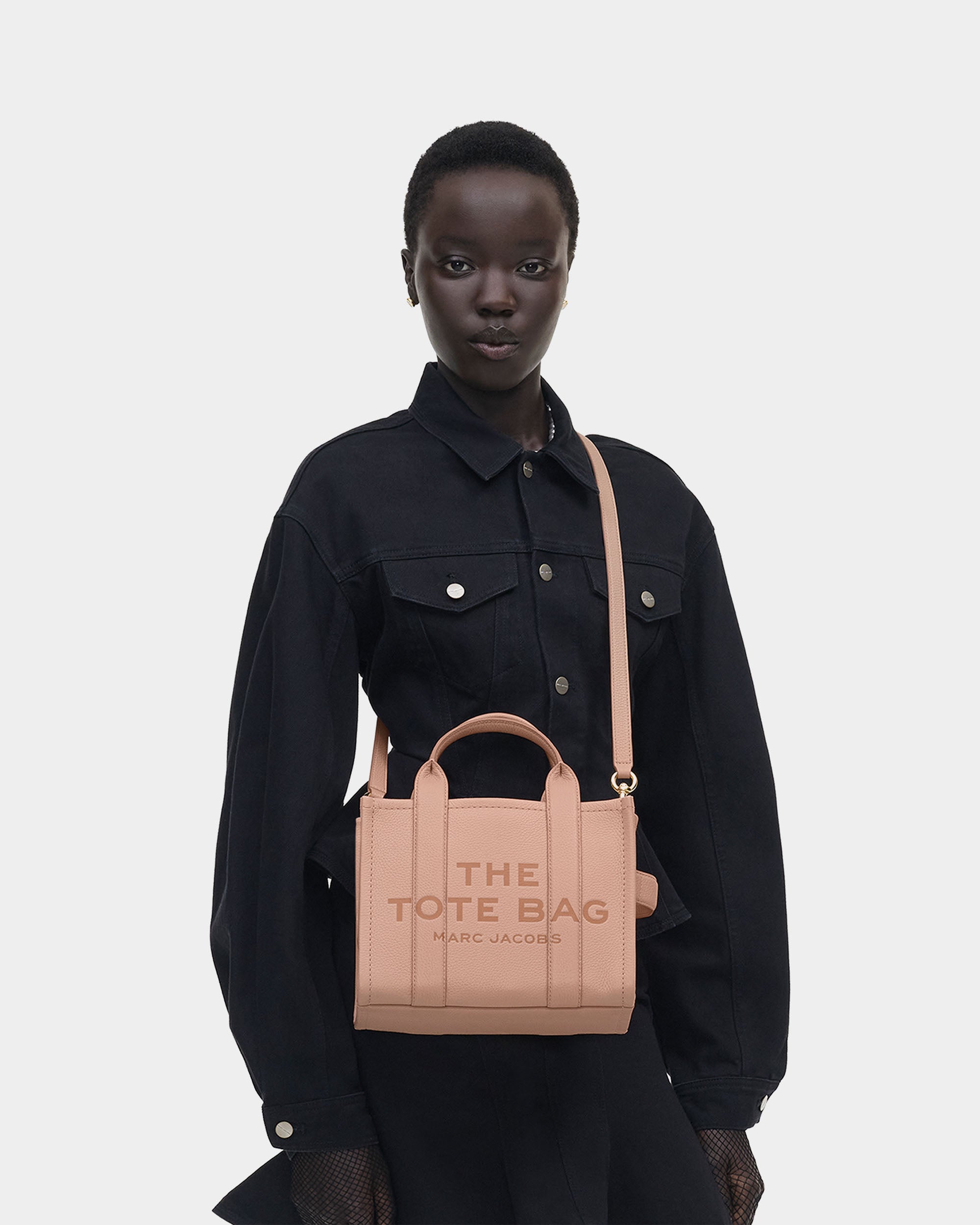 MARC JACOBS The Tote 小型皮革托特包