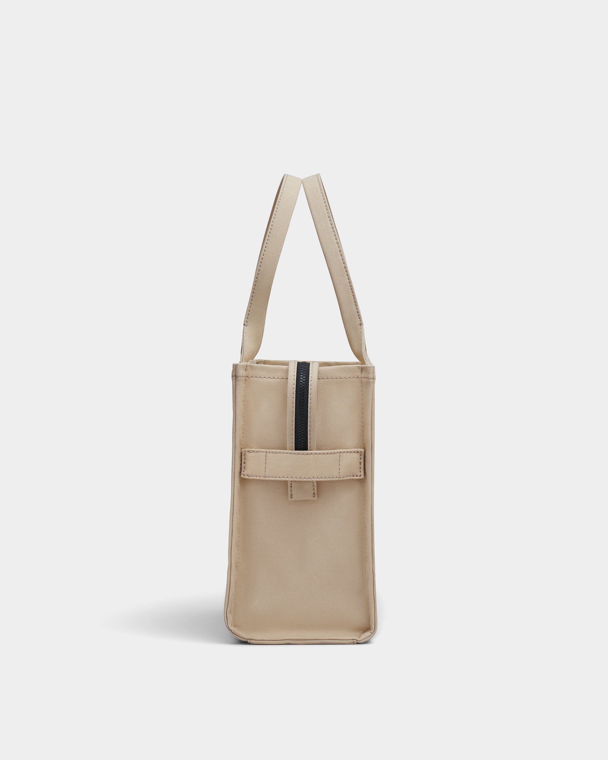 MARC JACOBS THE™ 系列大型帆布托特包